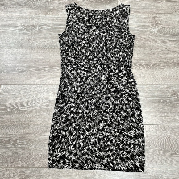 Ann Taylor Sleeveless Drape Neck Belted Knit Sheath Dress Graphic Print SP - Picture 16 of 16